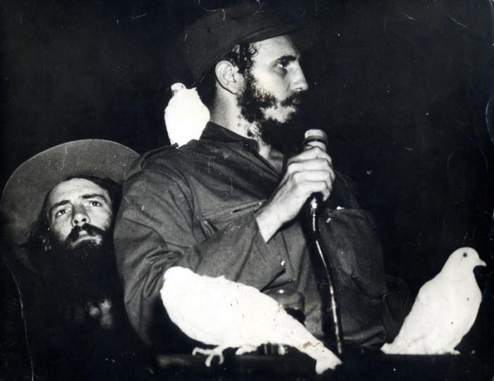 Una caravana contada por sus fotos Fidel soldado de las ideas