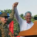 Raúl y Díaz-Canel en el III Frente. Foto: Estudios Revolución