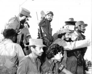 Entrada a La Habana de la Caravana de la Libertad, el 8 de enero de 1959. fotos de archivo