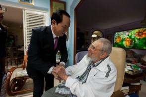 Presidente de la República Socialista de Vietnam, Tran Dai Quang y Fidel Castro Ruz