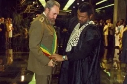 fidel recibe máxima distinción de Ghana