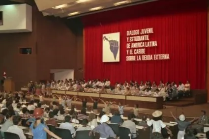 fidel clausura del Dialogo Juvenil y Estudiantil de América Latina y el Caribe sobre la Deuda Externa