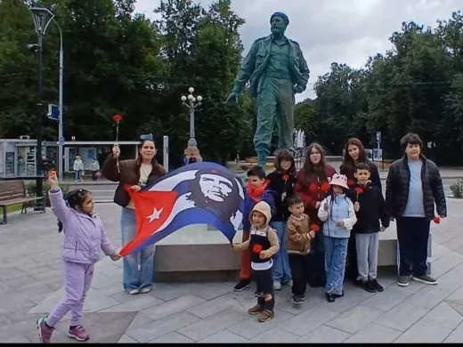 homenaje-rusia-fidel